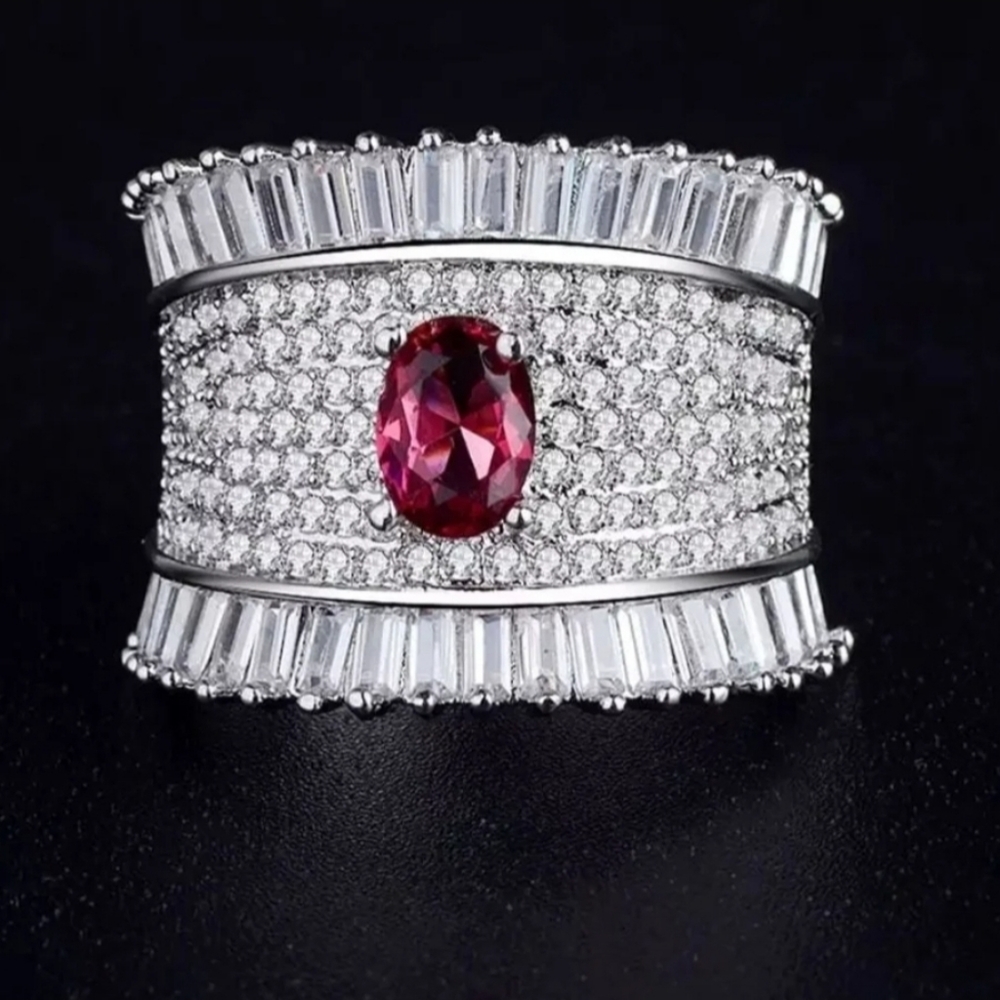 Luxury Platinum Cocktail Ring. S8